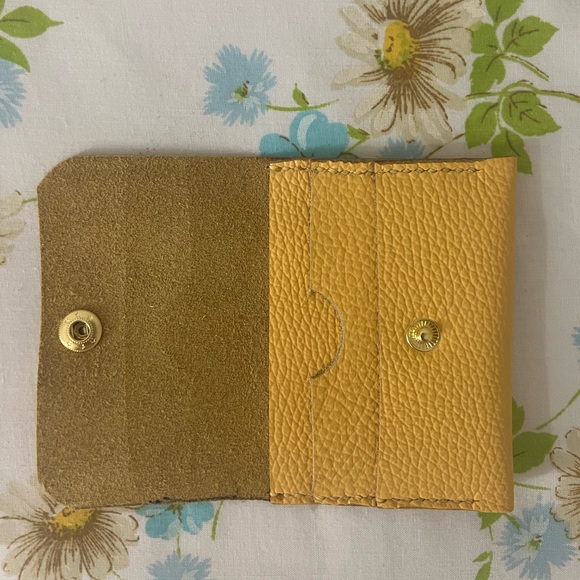 Handmade Genuine Leather Wallet - Picture 2 of 5